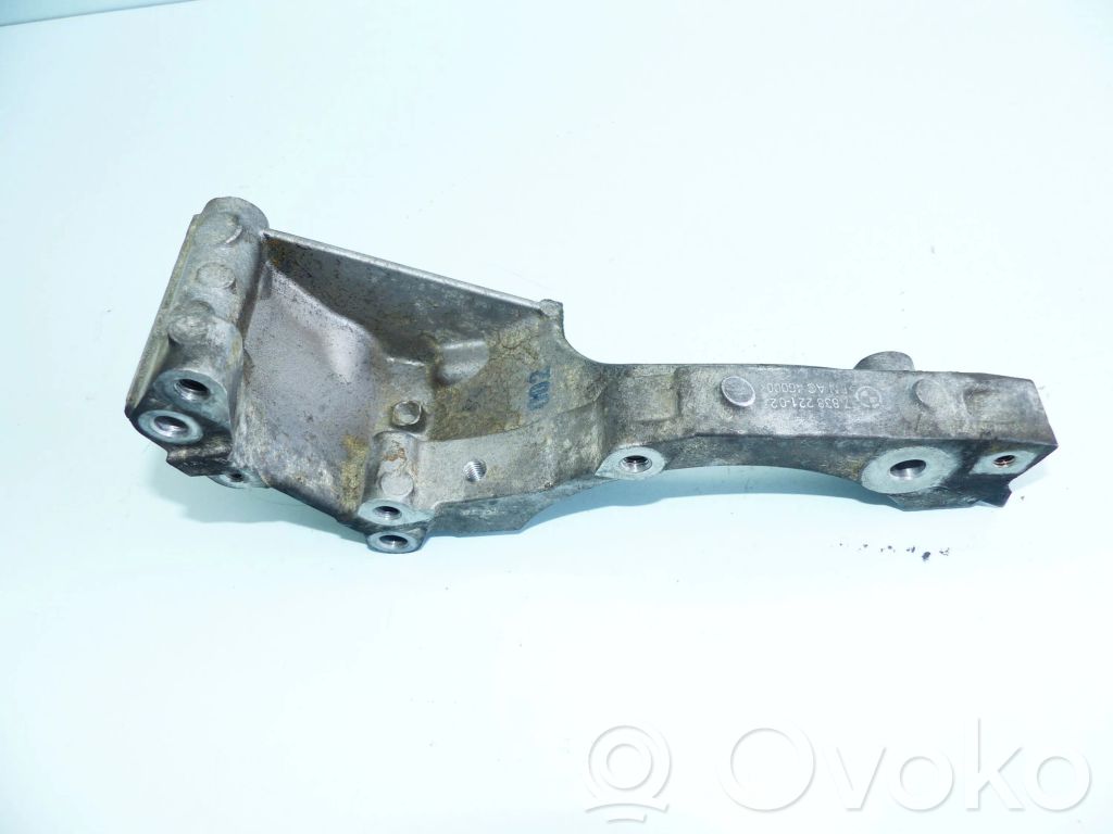 BMW M3 e90 Support de compresseur de clim 