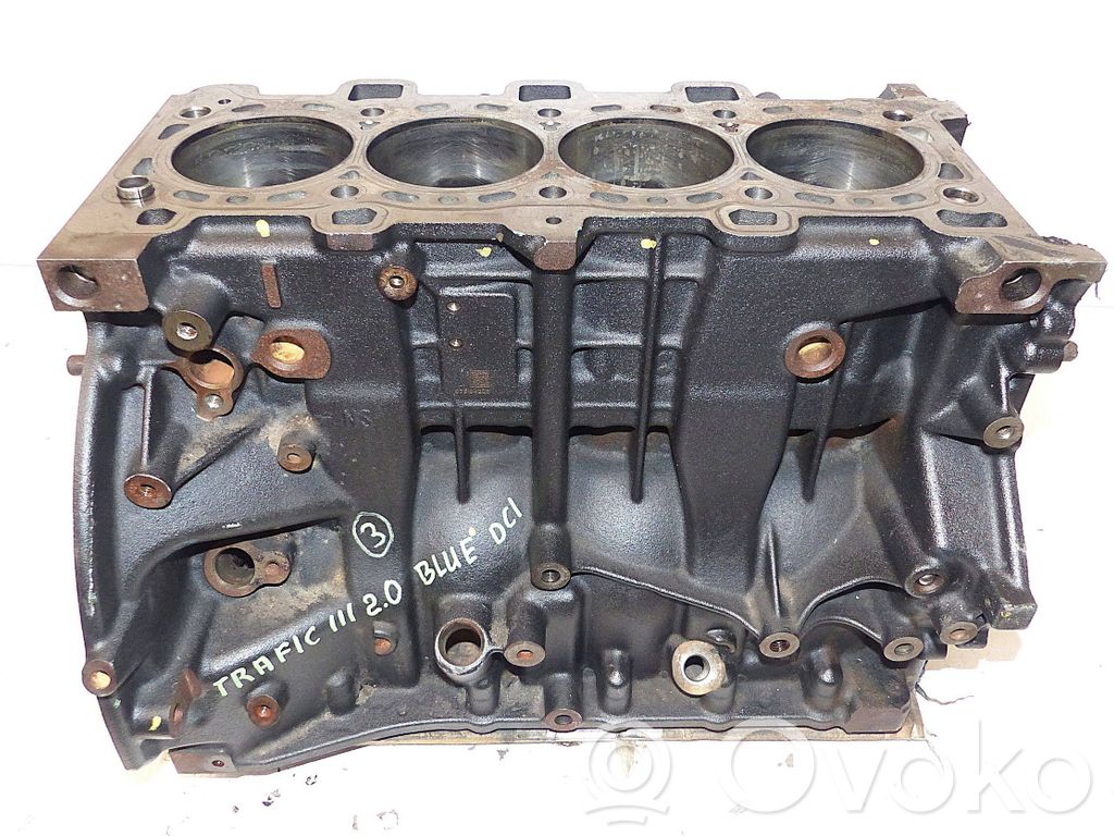 Engine block   17282R