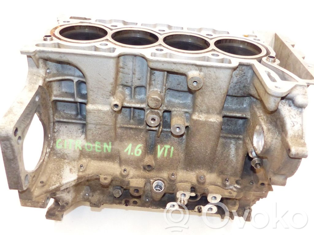 Engine block   9813721110,9813721110,V764777080,5F01,5FS,V764777080,VTI