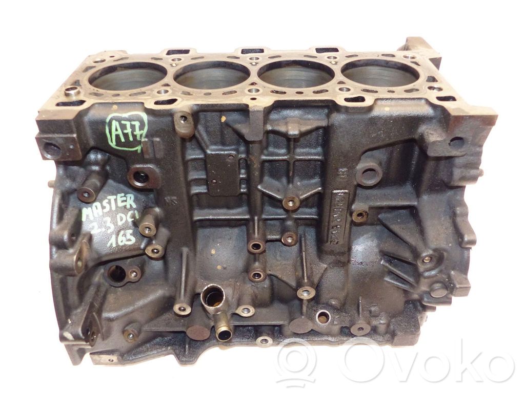 Renault Master III Engine block 