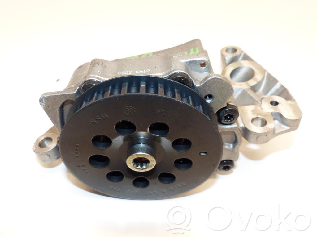 Audi A4 S4 B9 8W Eļļas sūknis 