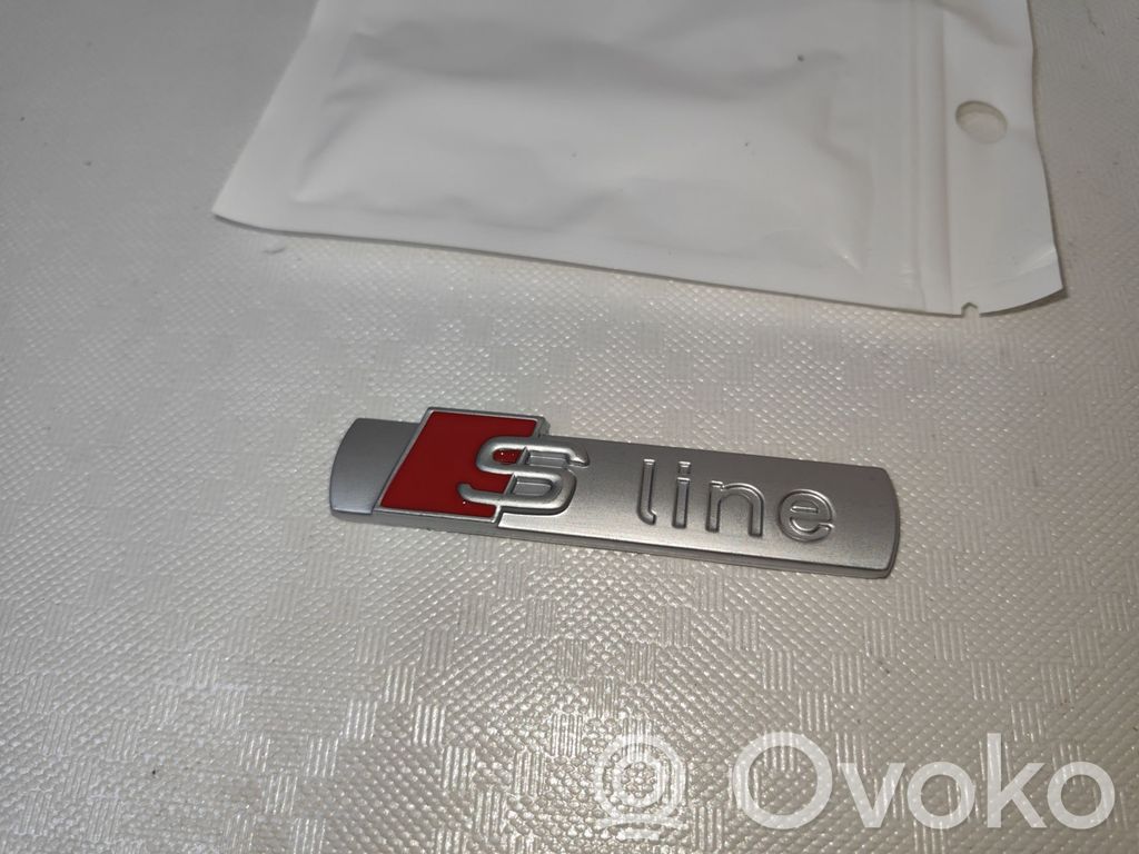 Audi Q5 SQ5 FY Insignia/letras de modelo de fabricante 