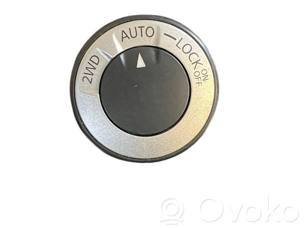 Other switches/knobs/shifts   8200796642