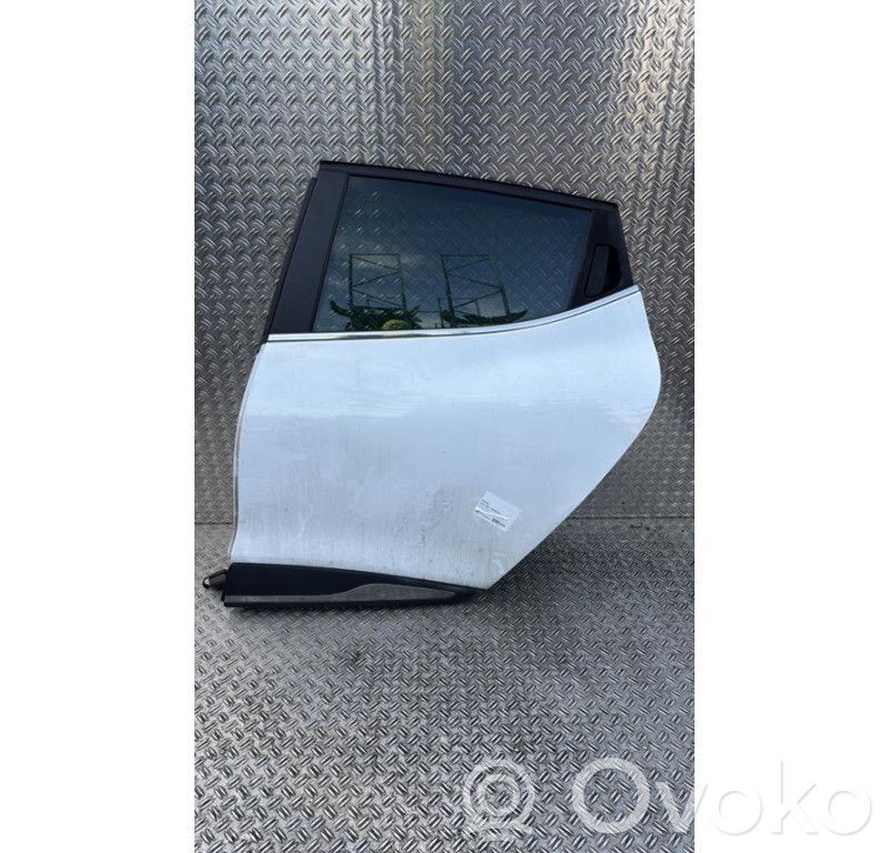 Renault Clio IV Galinės durys 