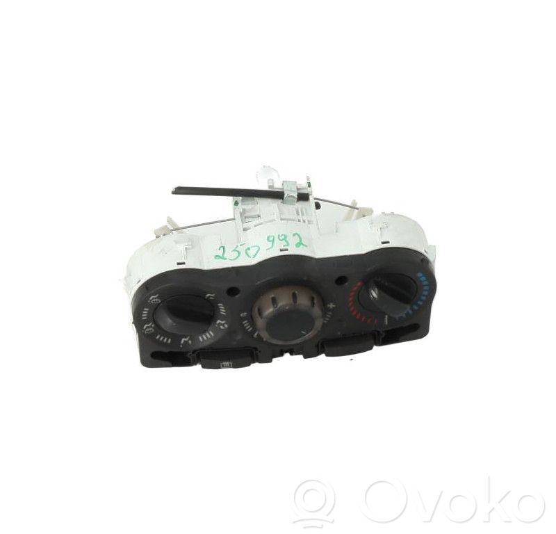 Opel Corsa D Climate control unit 