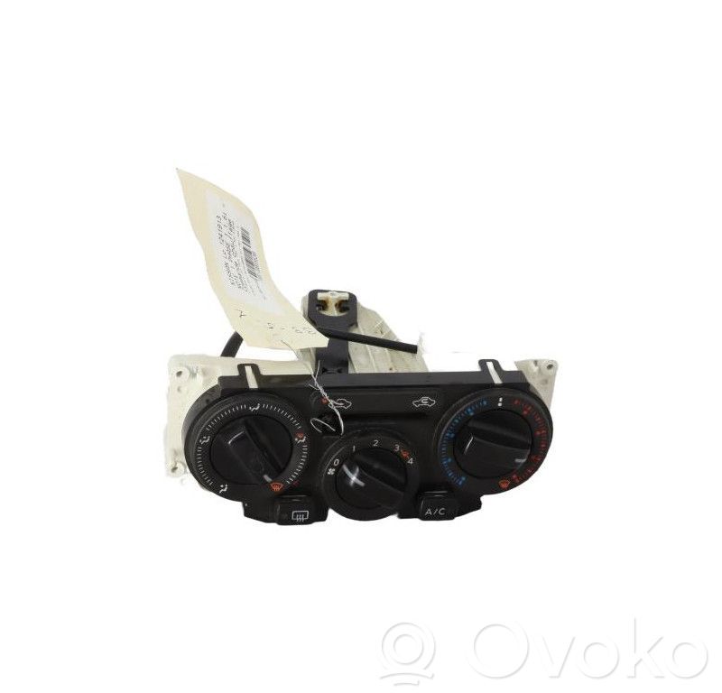 Nissan Note (E11) Climate control unit 
