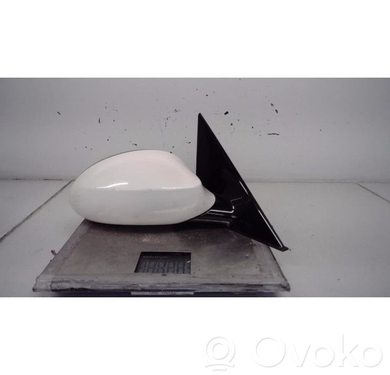BMW 1 E81 E87 Front door electric wing mirror 