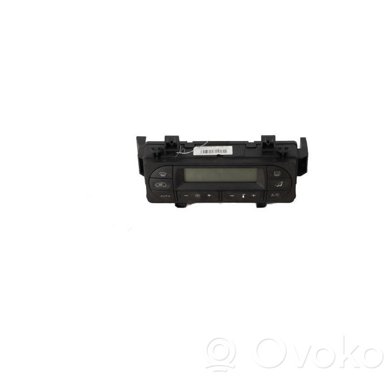 Peugeot 1007 Climate control unit 