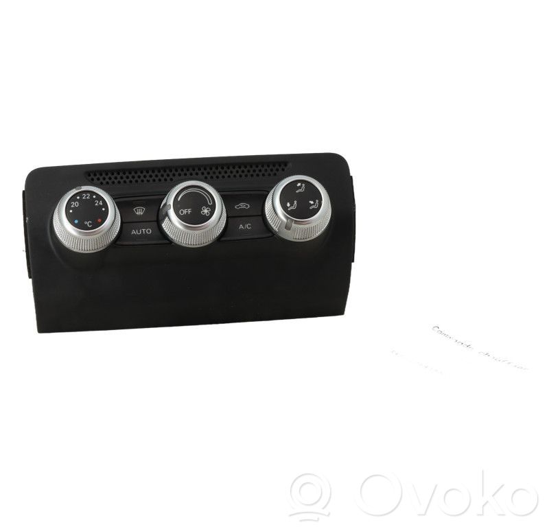 Audi A1 Climate control unit 