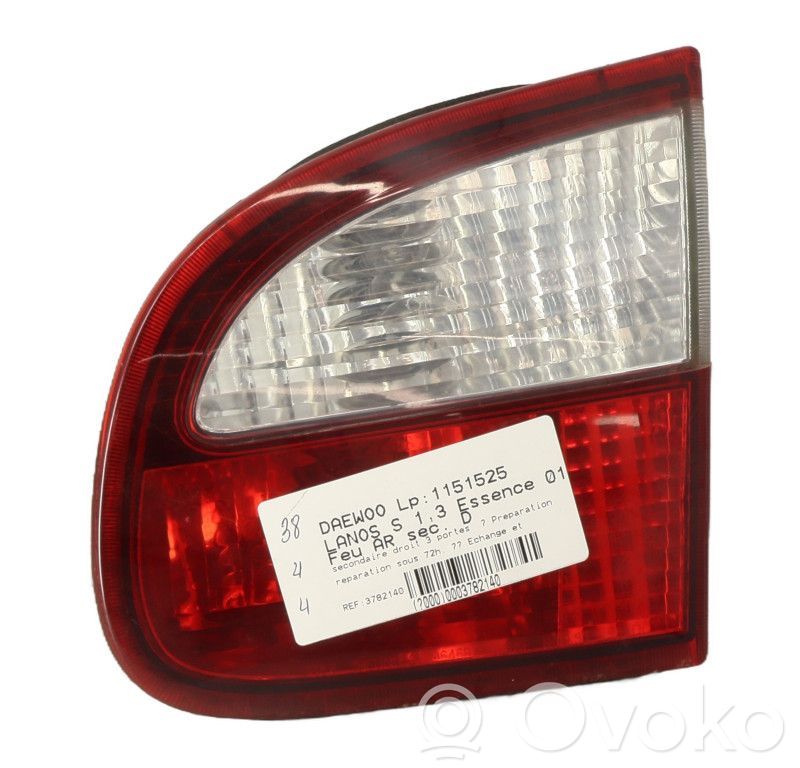 Tailgate rear/tail lights