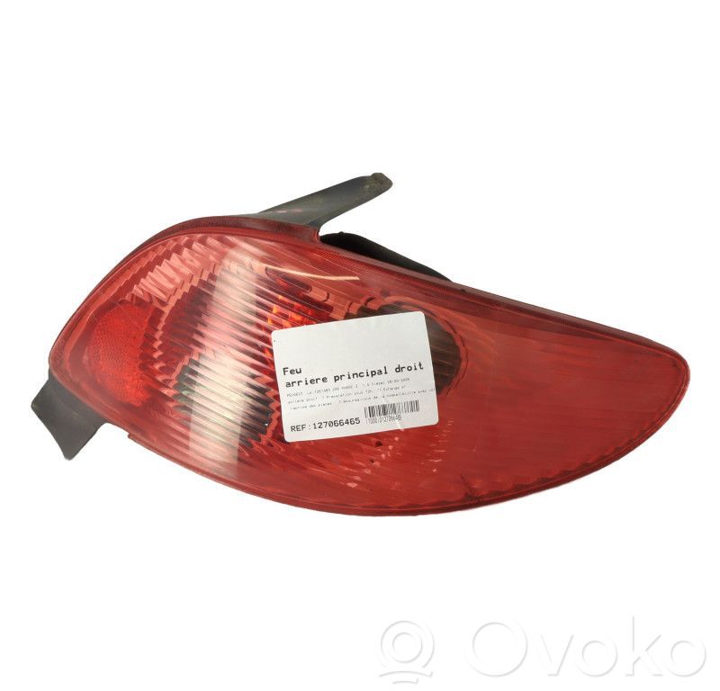 Peugeot 206 Lampă spate în caroserie 