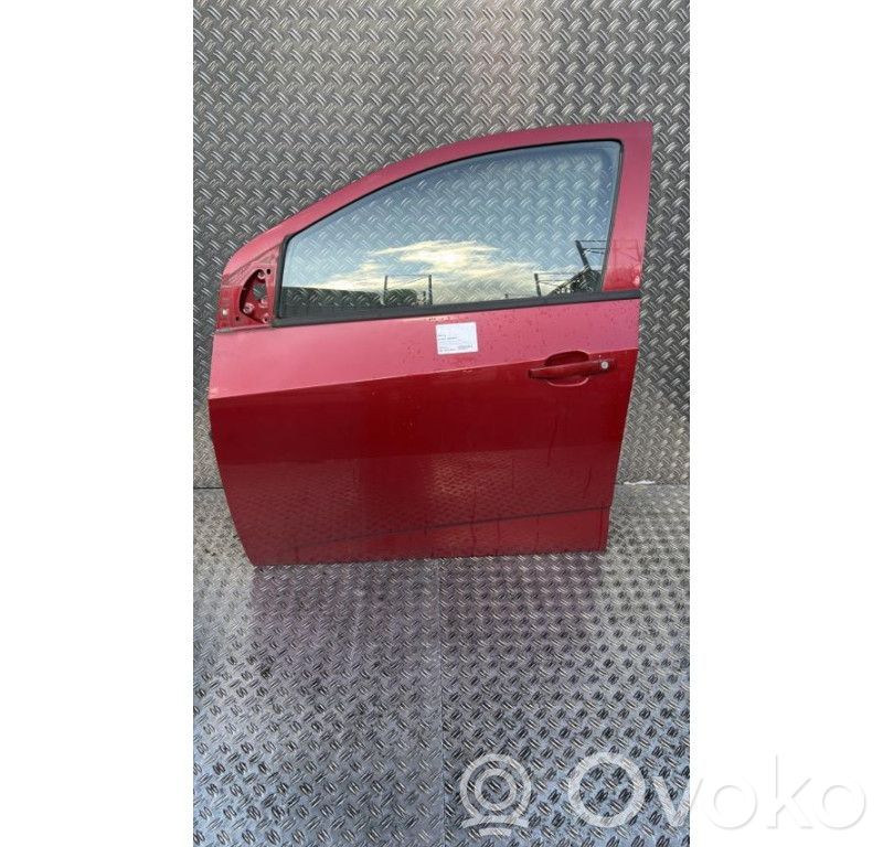 Chevrolet Aveo Puerta delantera 