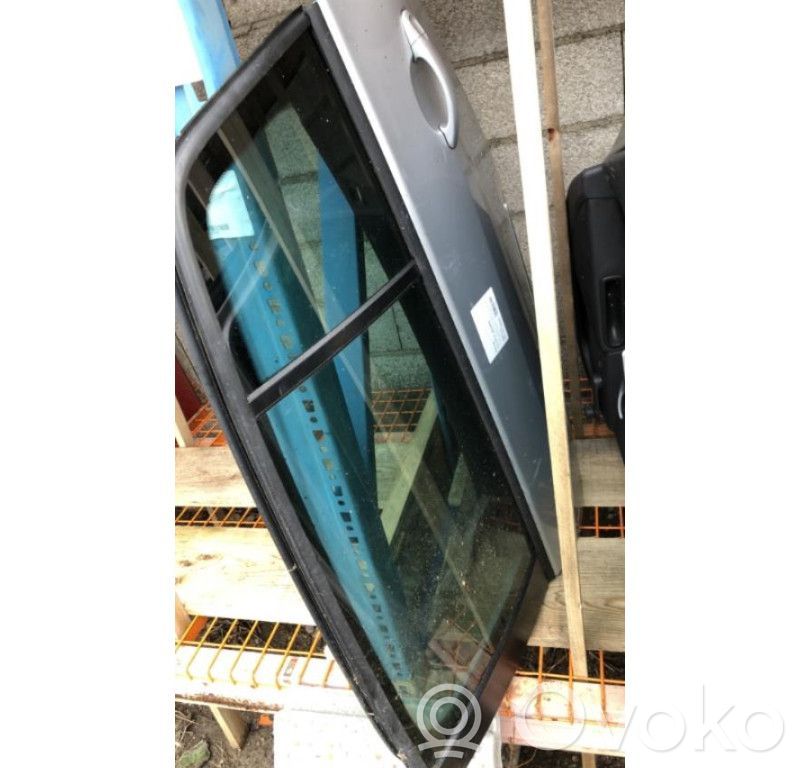 Puerta trasera   5M0833301M