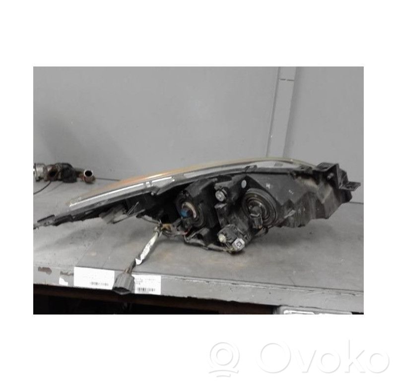 Mazda 3 II Scheinwerfer 