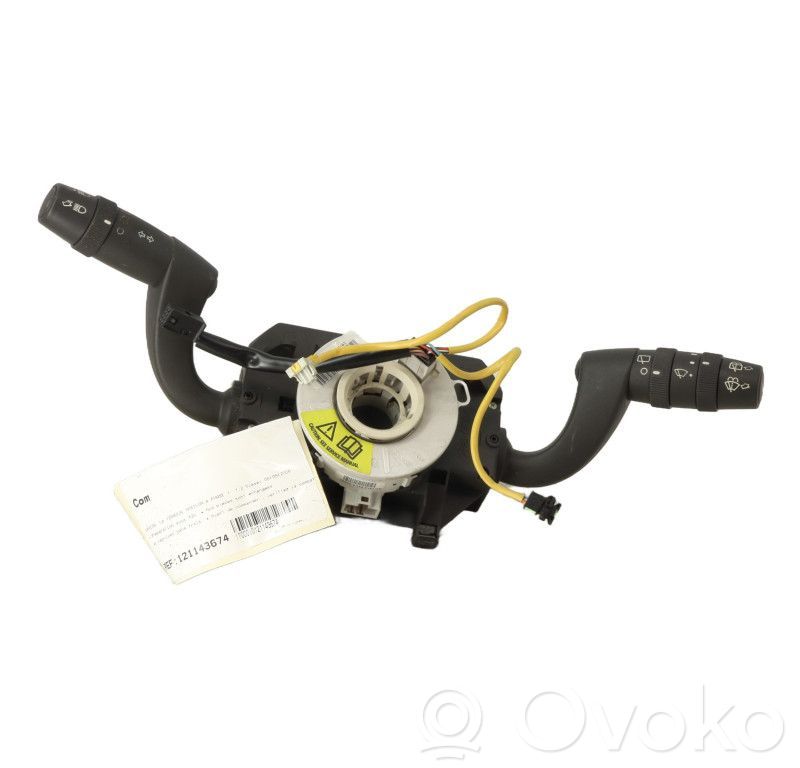 Lancia Ypsilon Commodo, commande essuie-glace/phare 