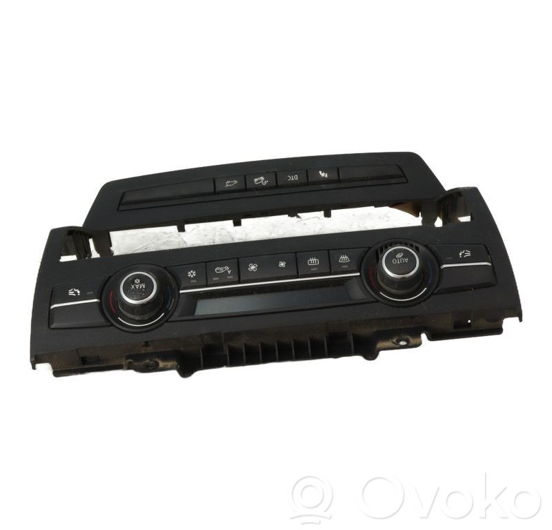 Climate control unit   64119310448
