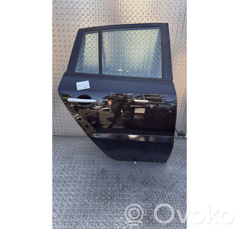 Puerta trasera   821007650R