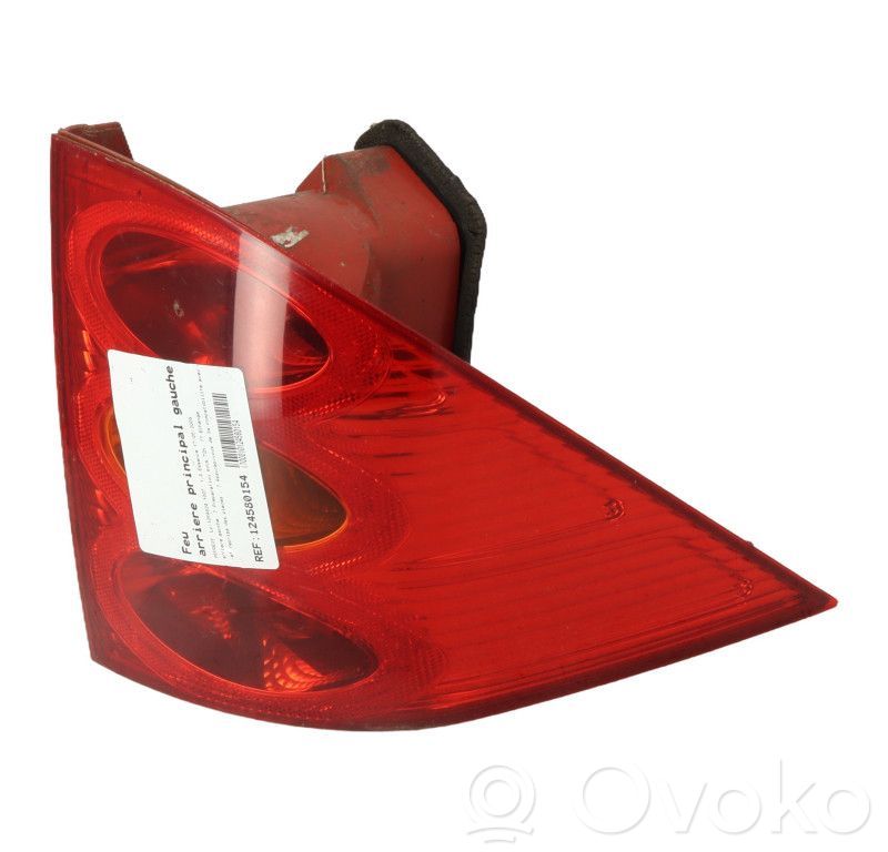 Peugeot 1007 Luci posteriori 