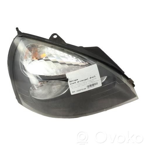 Renault Clio II Lampa przednia 