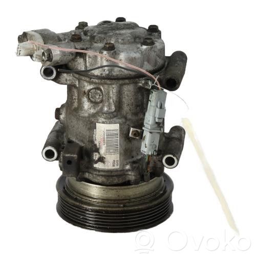 Renault Clio III Ilmastointilaitteen kompressorin pumppu (A/C)