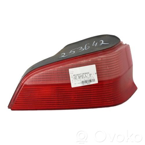 Peugeot 106 Lampă spate în caroserie