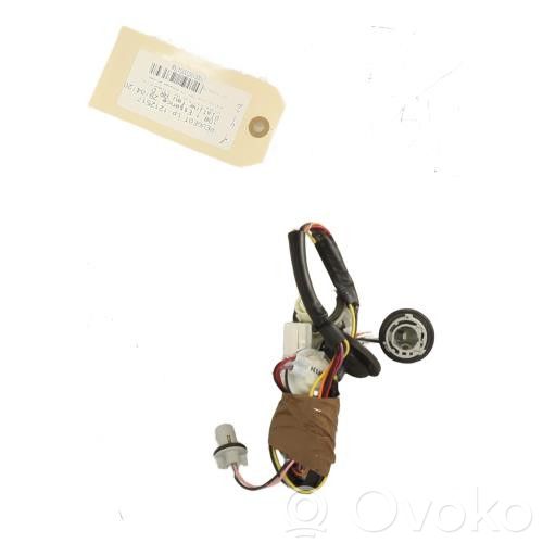 Peugeot 108 Porte ampoule de feu arrière