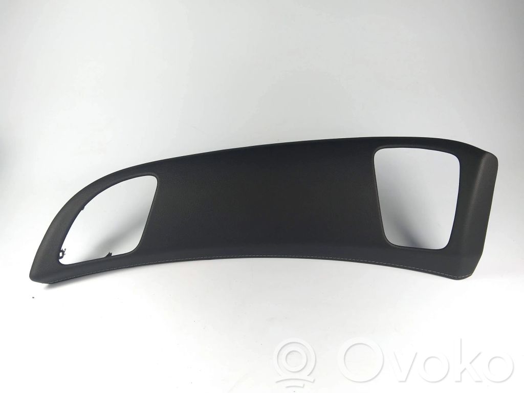 Dashboard trim