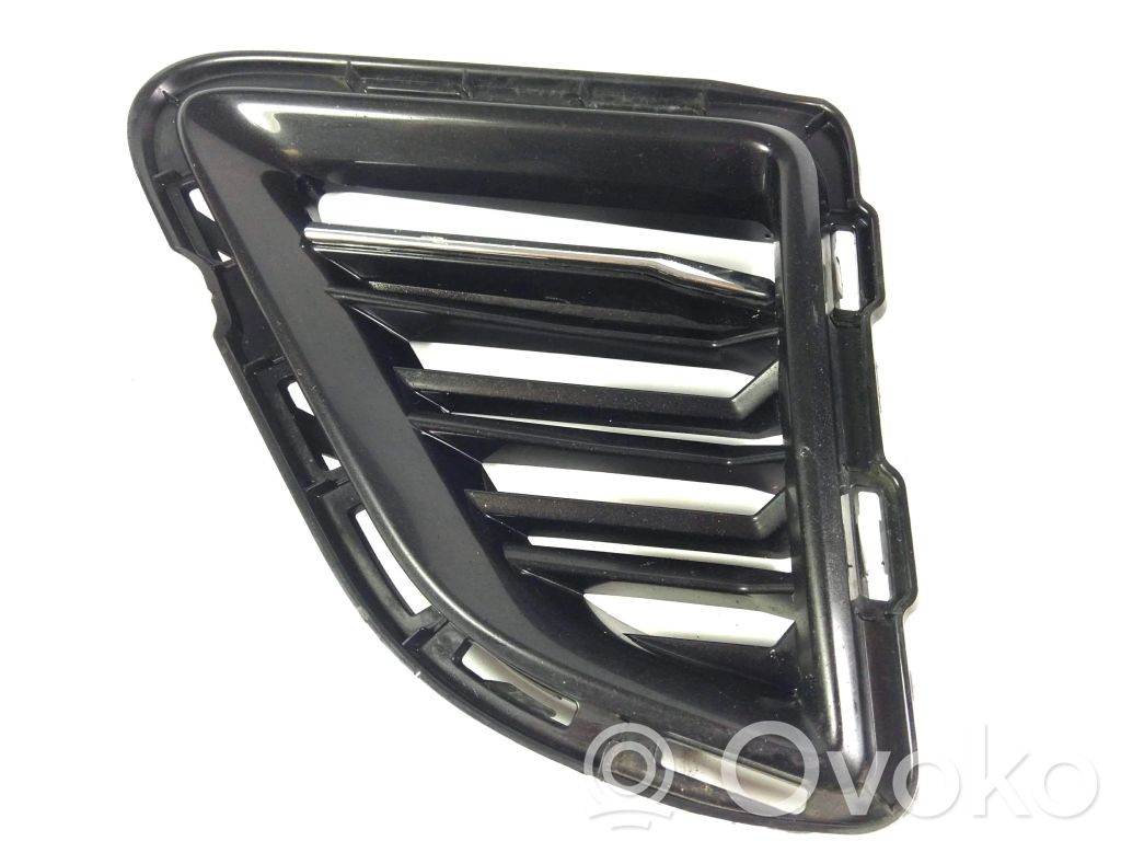 Chevrolet Camaro Grilă/ornament proiector ceață față 