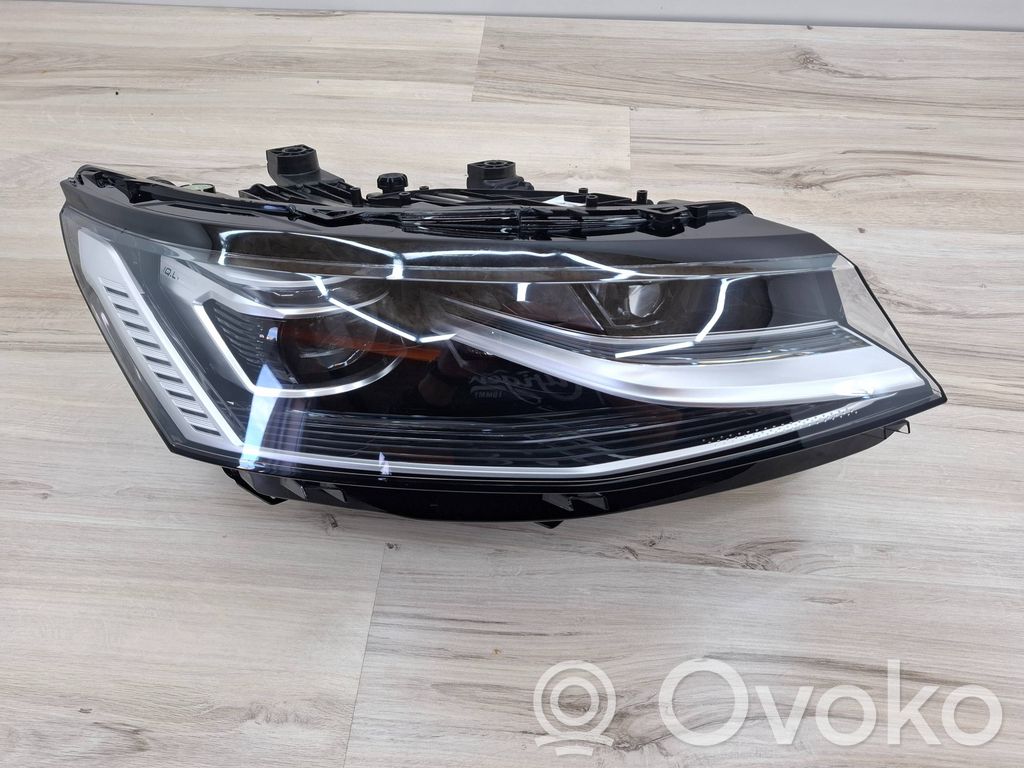 Volkswagen Multivan T7 Scheinwerfer 