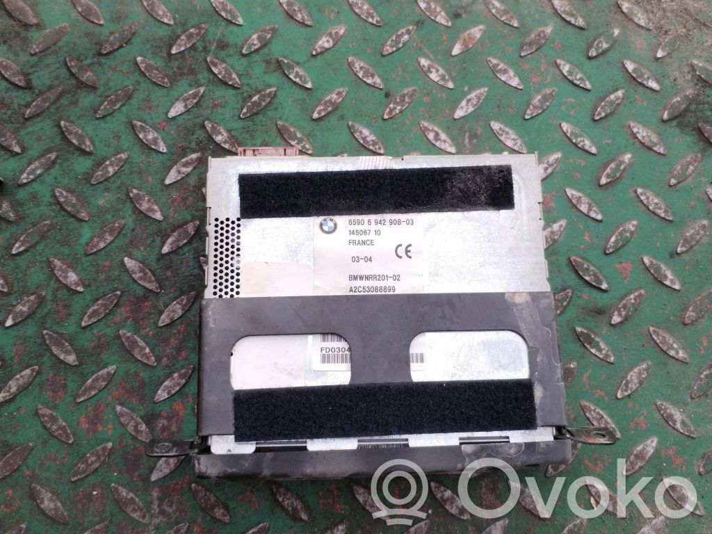 Navigation unit CD/DVD player   6942908,14506710,A2C53088899
