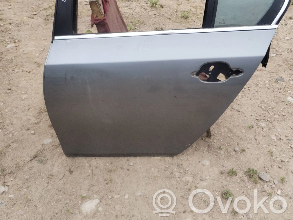 Rear door