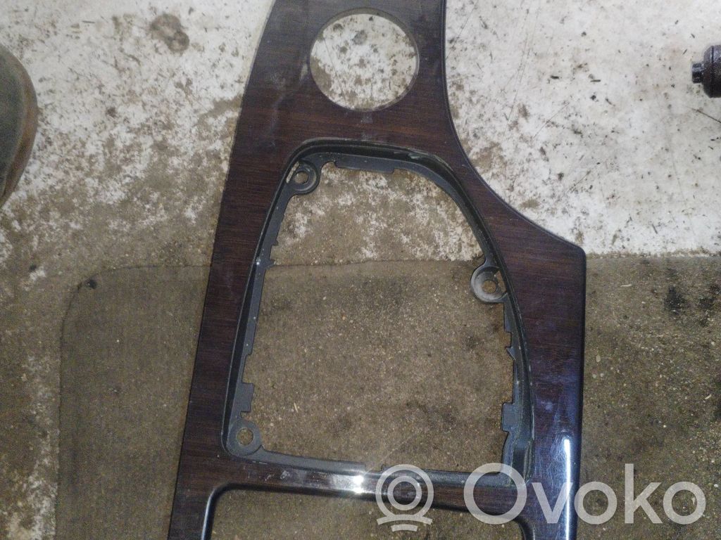 BMW 5 E60 E61 Glove box 
