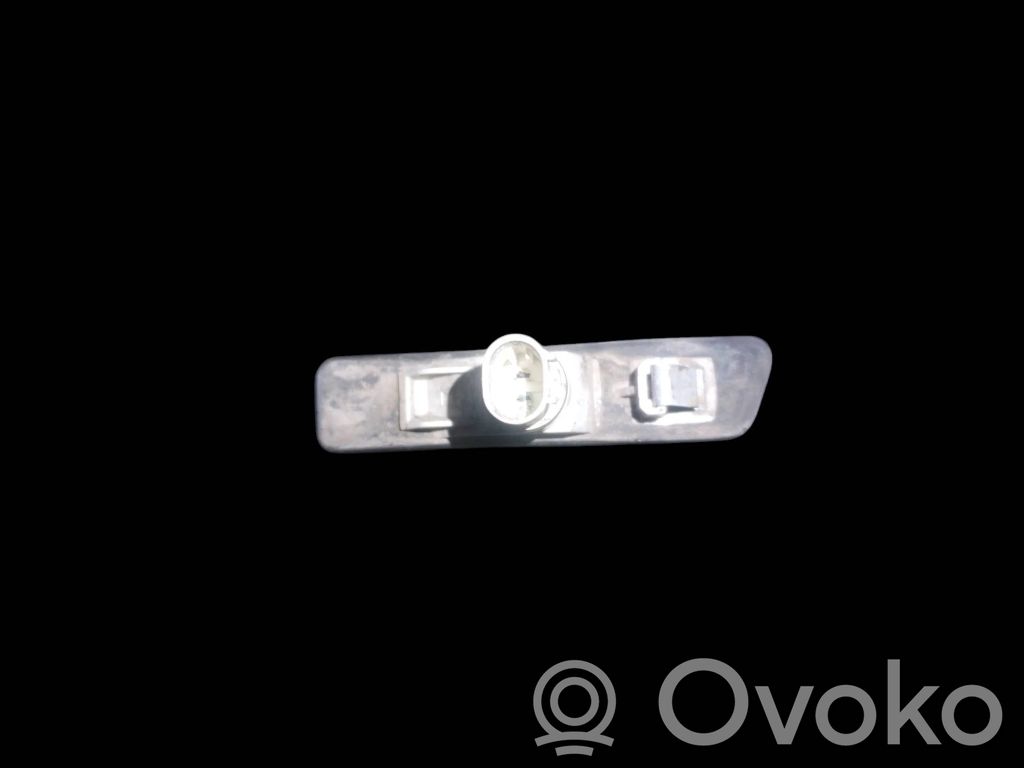 BMW X5 E53 Front fender indicator light 