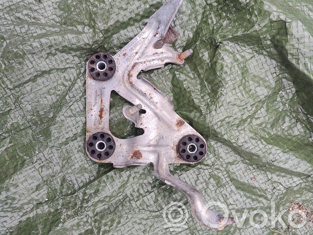 Halterung ABS Steuergerät   6781282