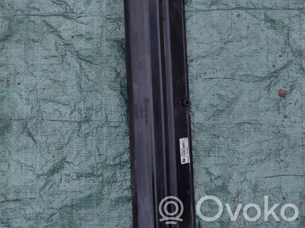 Garniture de radiateur   7791181,CR66169,D3246