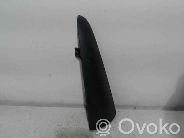 Renault Kangoo II Moldura embellecedora de la barra del amortiguador trasero 