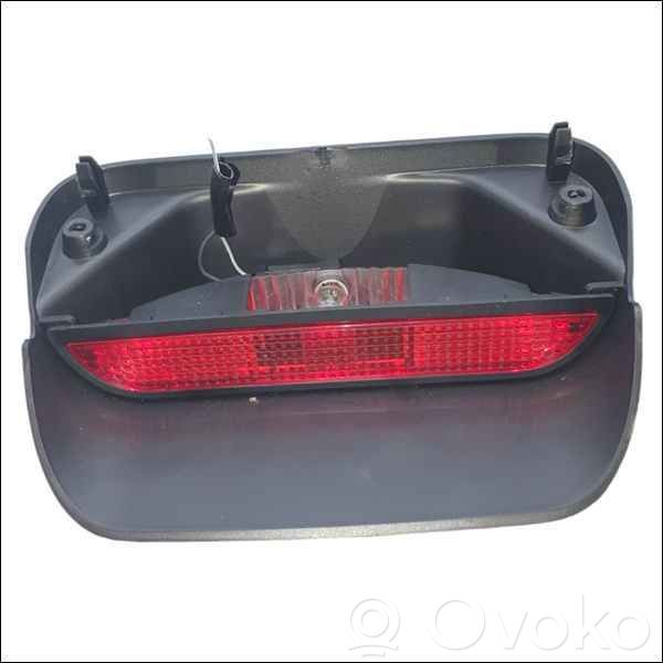 Dacia Sandero II Luce d’arresto centrale/supplementare 