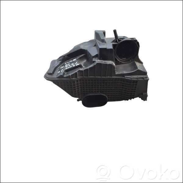 Renault Clio IV Obudowa filtra powietrza 