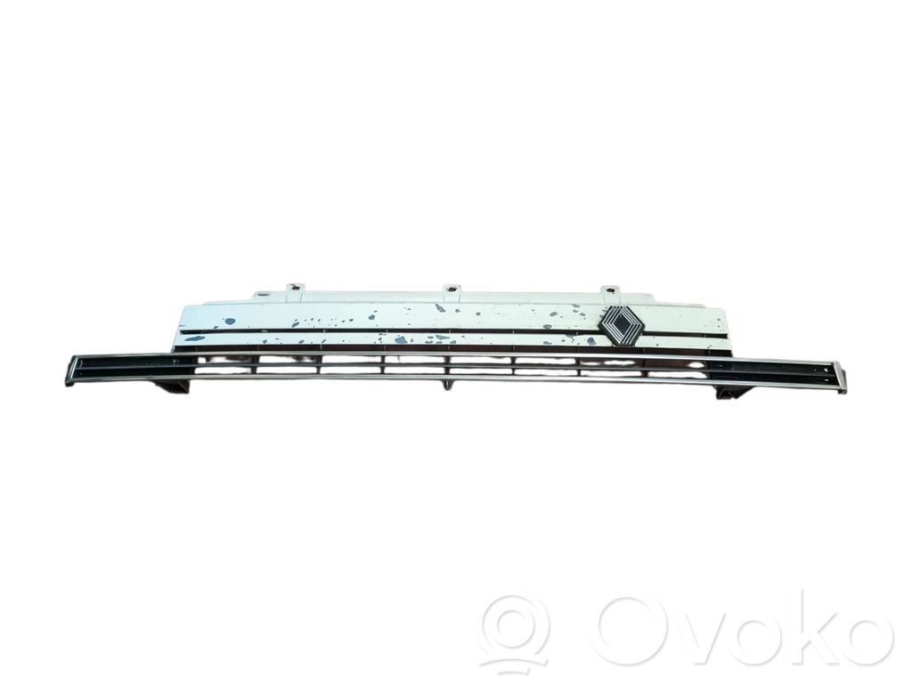 Renault Super R5 Augšējais režģis 