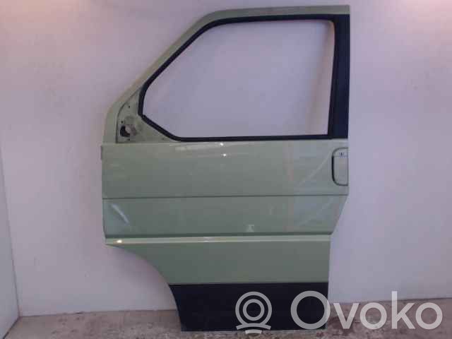 Puerta delantera   7D0831055C,7D0831055C,20231463,6947928,VDMS10