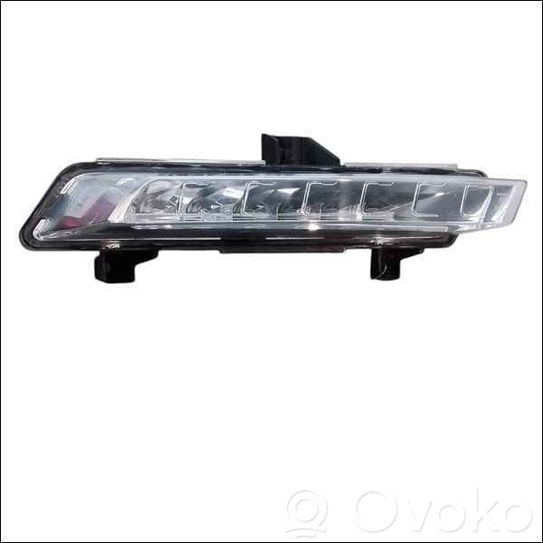 Renault Clio IV Headlight/headlamp 