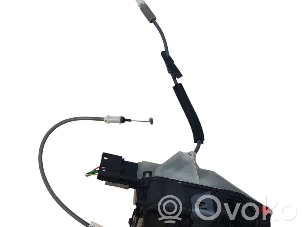 Opel Corsa F Zamek drzwi tylnych 