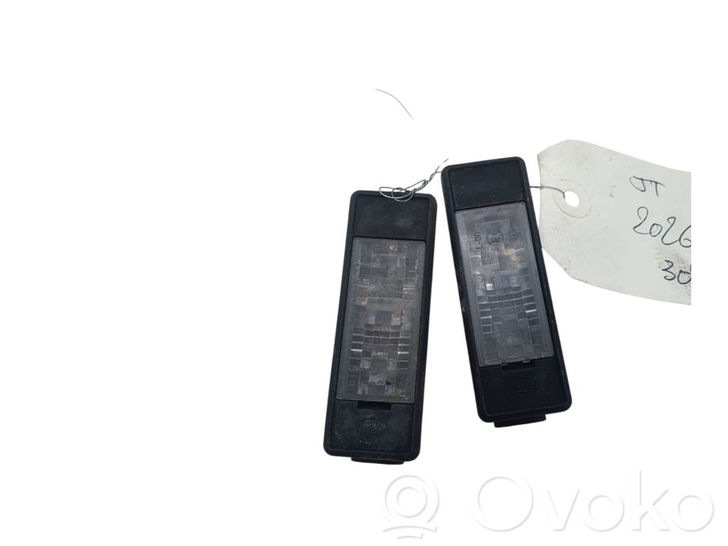 Peugeot 308 Lampa oświetlenia tylnej tablicy rejestracyjnej 