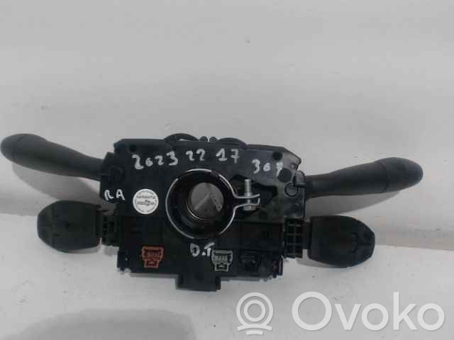 Peugeot 307 Pyyhkimen/suuntavilkun vipukytkin 