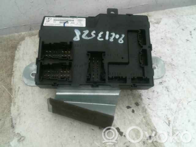 Unidad de control/módulo del ABS   116RA000084,116RA000084,20213528,7293358,VDMS10