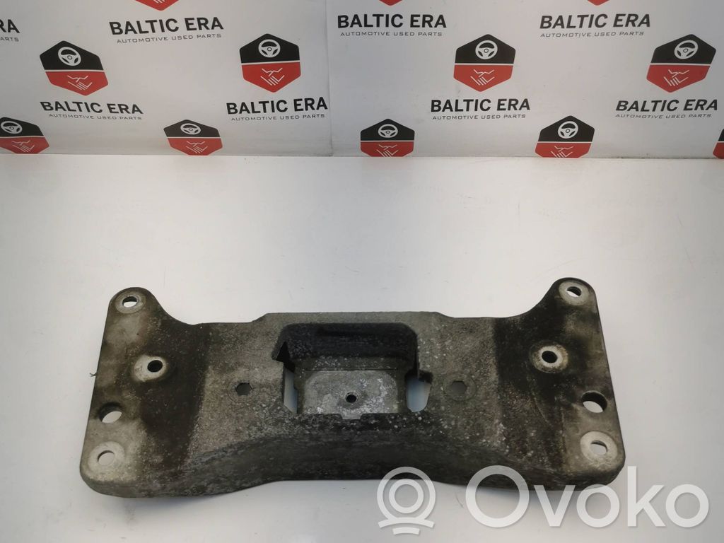 BMW 5 F10 F11 Engine mounting bracket 