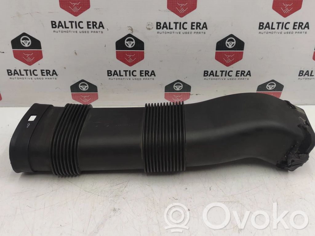 BMW 3 F30 F35 F31 Oro paėmimo kanalo detalė (-ės) 