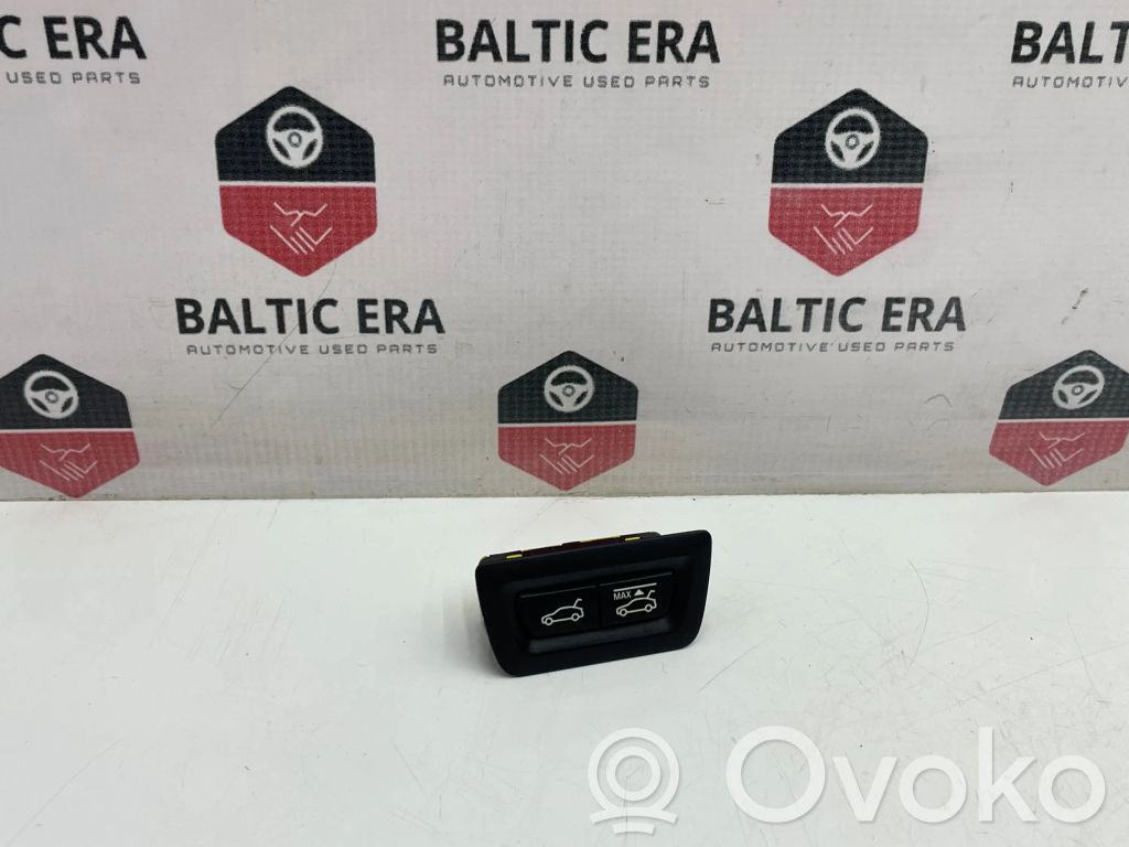 BMW 5 GT F07 Tailgate opening switch 