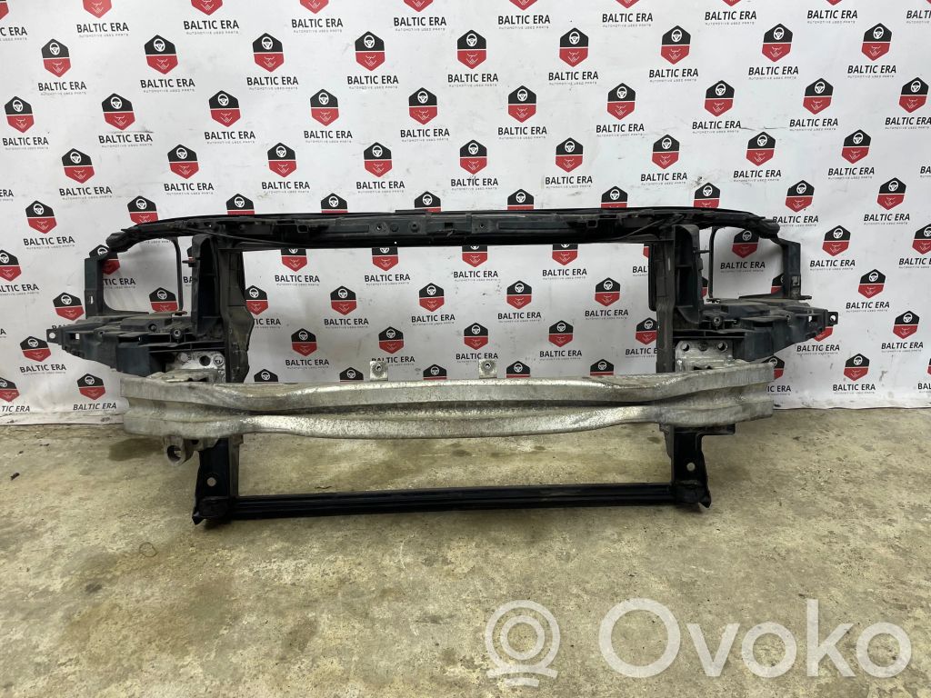 Radiatoru panelis   4E0807134AB,153137