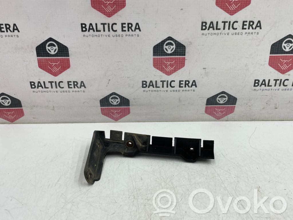 Audi A8 S8 D3 4E Rear bumper mounting bracket 